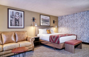 Гостиница Yellowstone Park Hotel  Вест Велоустоун